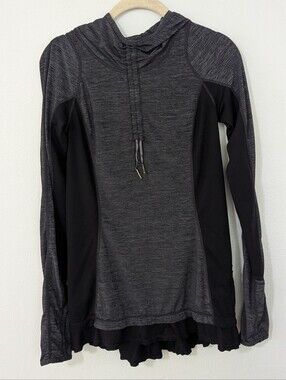 Lululemon Run: In The Sun Pullover Hoodie Ruffle Trim Lightweight Black 4